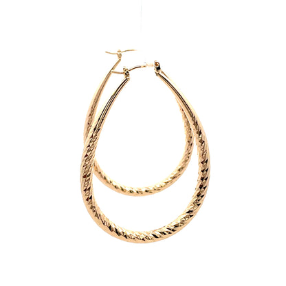 Hollow Oval Design Earring - 09