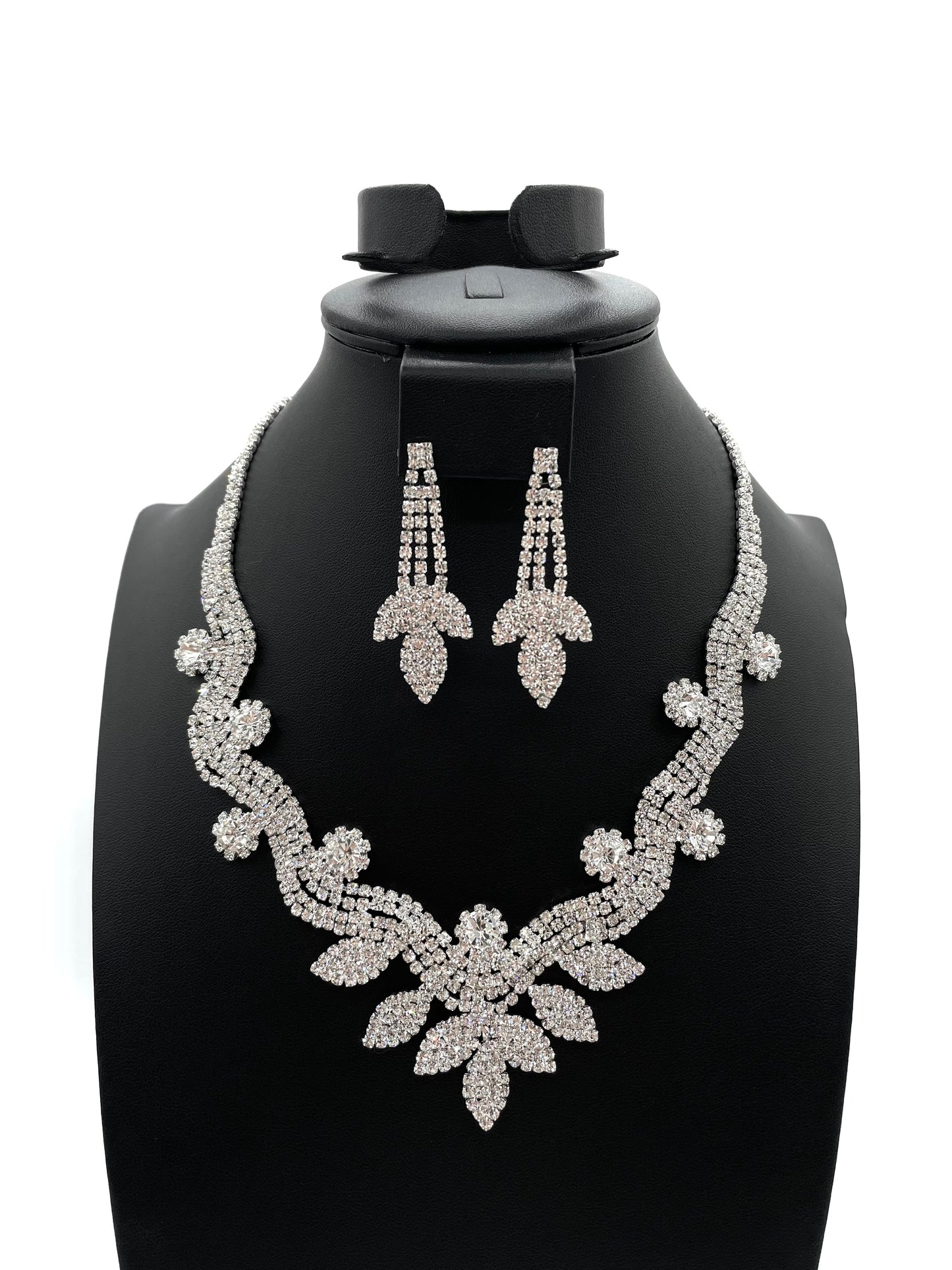 Queen of the Day Wedding Set (Large) - Silver 04