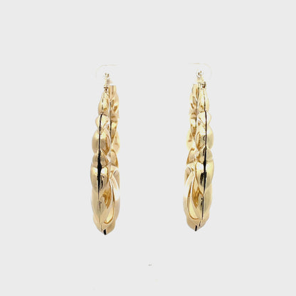 Hug & Kiss Shrimp Earrings - Size 15