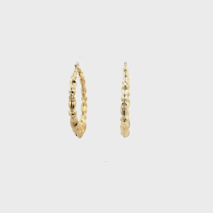 Hug & Kiss Shrimp Earrings - Size 20